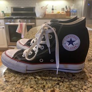 Converse Chuck Taylor Hightops